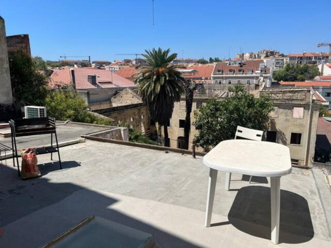 Apartamento Com Terraco E Churrasqueira Lägenhet Lisboa Exteriör bild