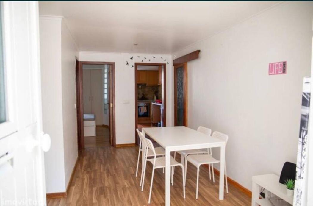 Apartamento Com Terraco E Churrasqueira Lägenhet Lisboa Exteriör bild