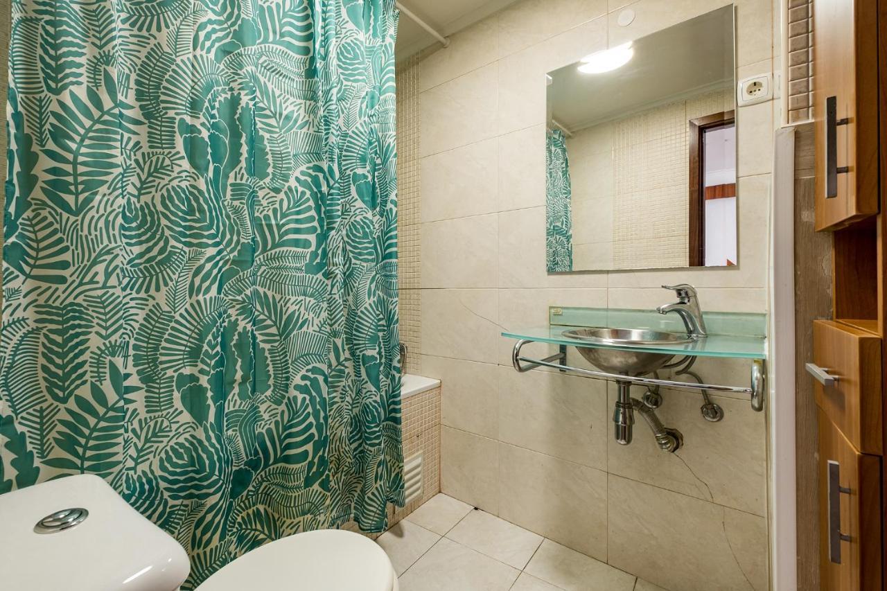 Apartamento Com Terraco E Churrasqueira Lägenhet Lisboa Exteriör bild